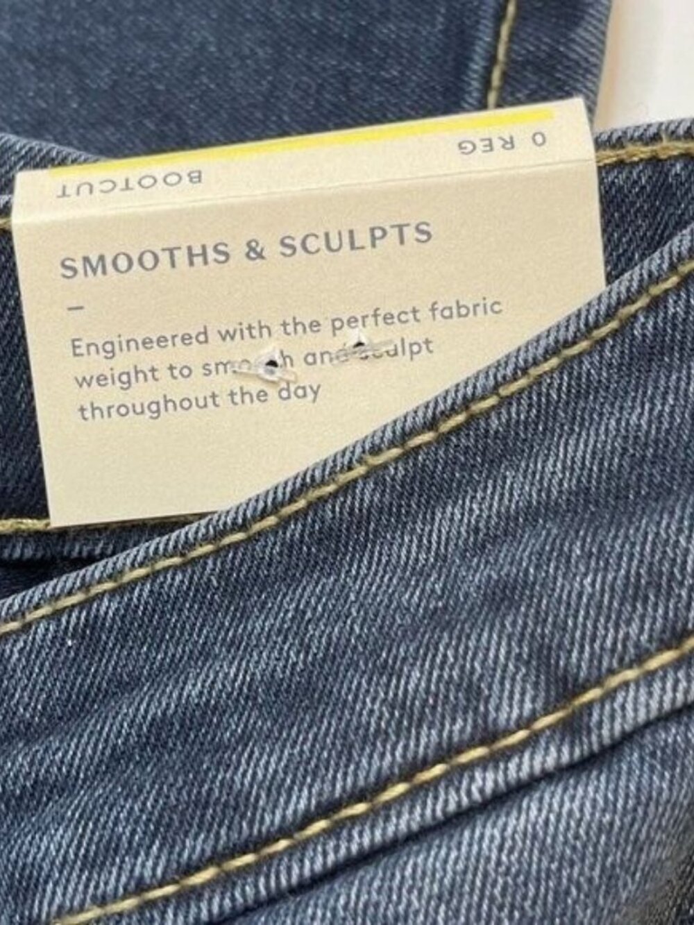 Universal Thread Women's High-Rise Bootcut Denim Jeans 0/25R - Picture 6 of 9